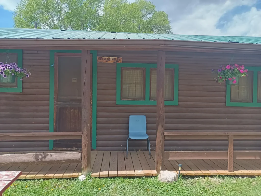 cabin mountainman