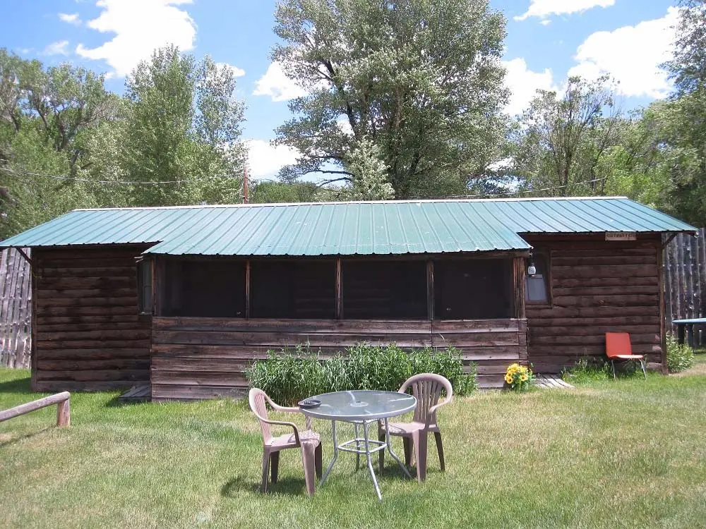 cabin outfitter